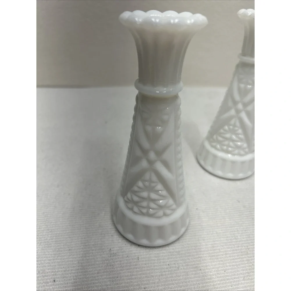 2 Vintage White Milk Glass Stars and Bars Flower Bud Vase 6